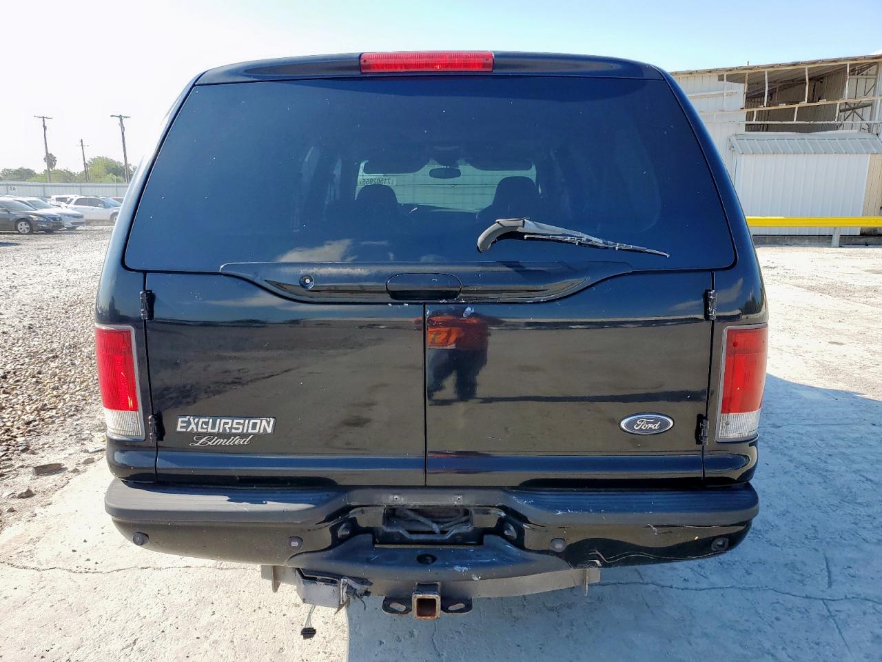 2002 Ford Excursion Limited VIN: 1FMNU42S02EC86174 Lot: 71502955