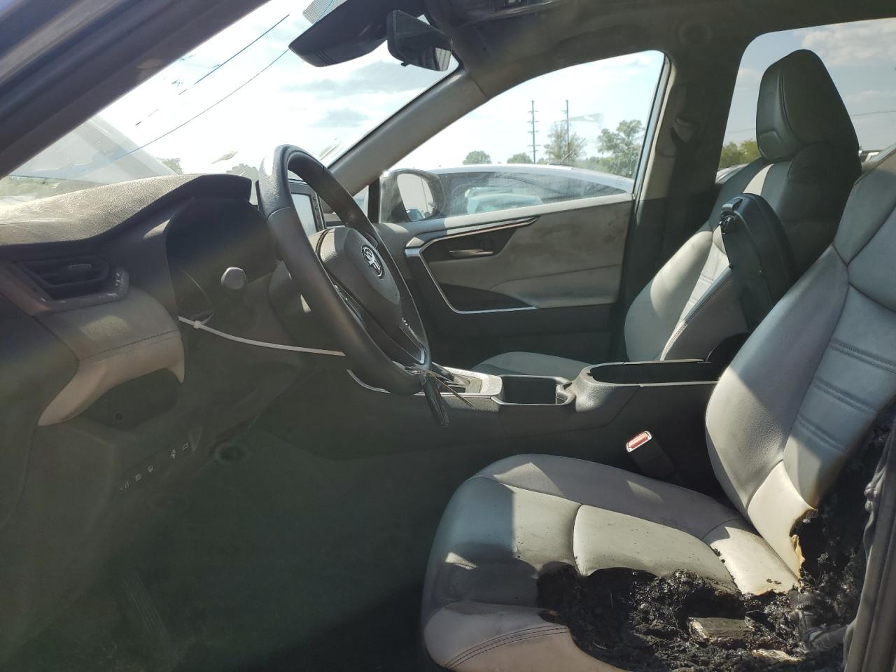 2022 Toyota Rav4 Xle Premium VIN: 2T3A1RFV5NC280656 Lot: 80905525