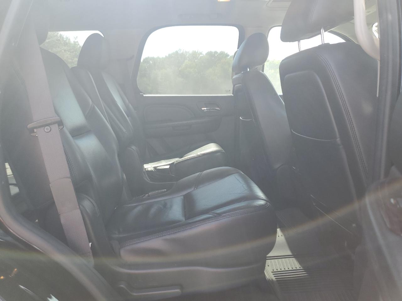 2011 GMC Yukon Denali VIN: 1GKS2EEF8BR328315 Lot: 81000995