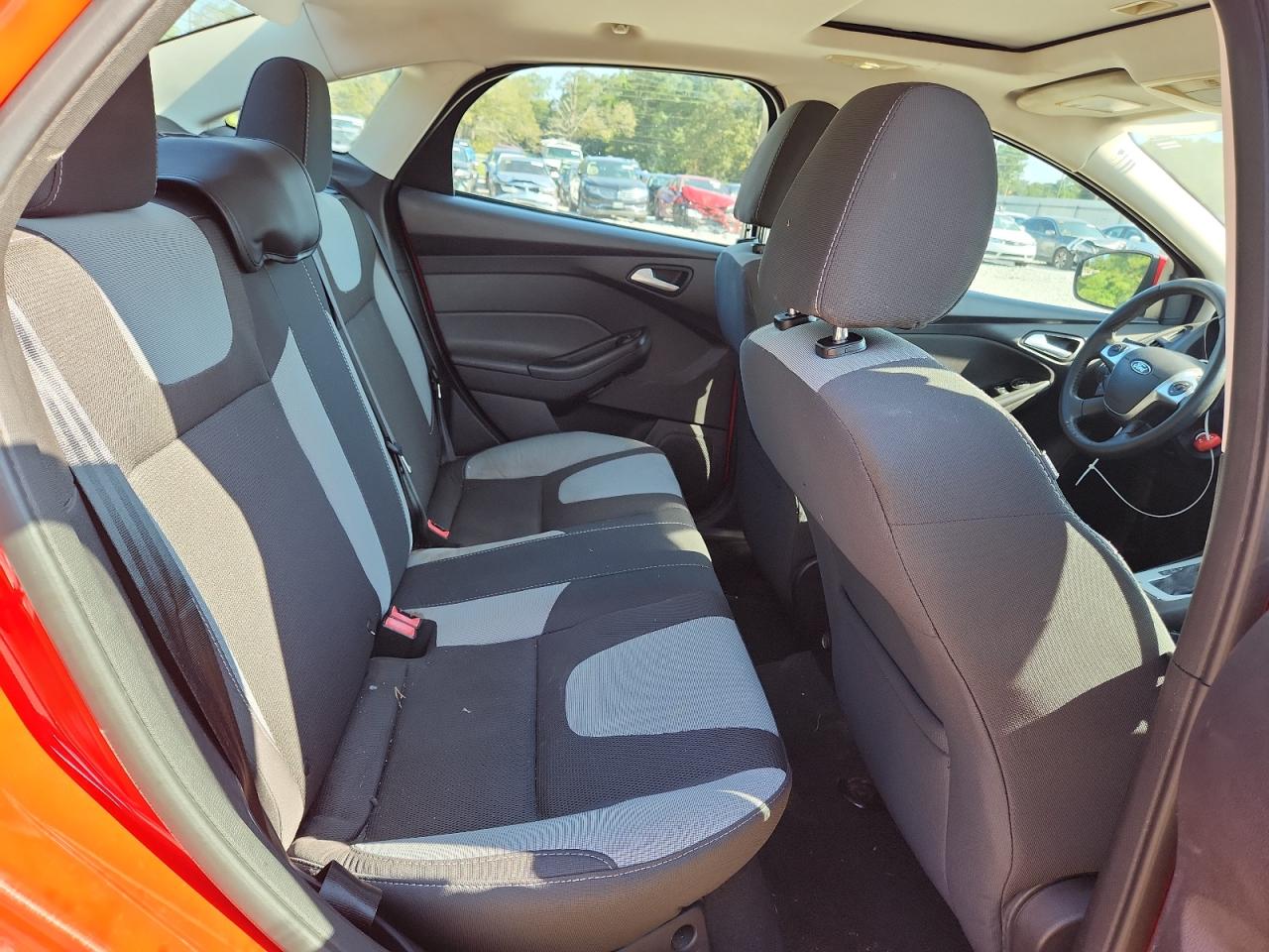 2014 Ford Focus Se VIN: 1FADP3F25EL152973 Lot: 71897335