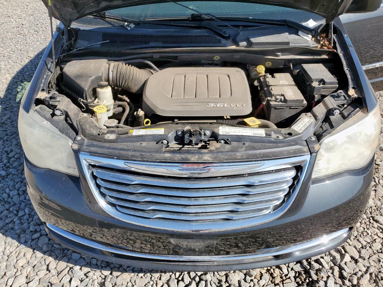 2011 Chrysler Town & Country Touring VIN: 2A4RR5DG9BR665659 Lot: 80670465