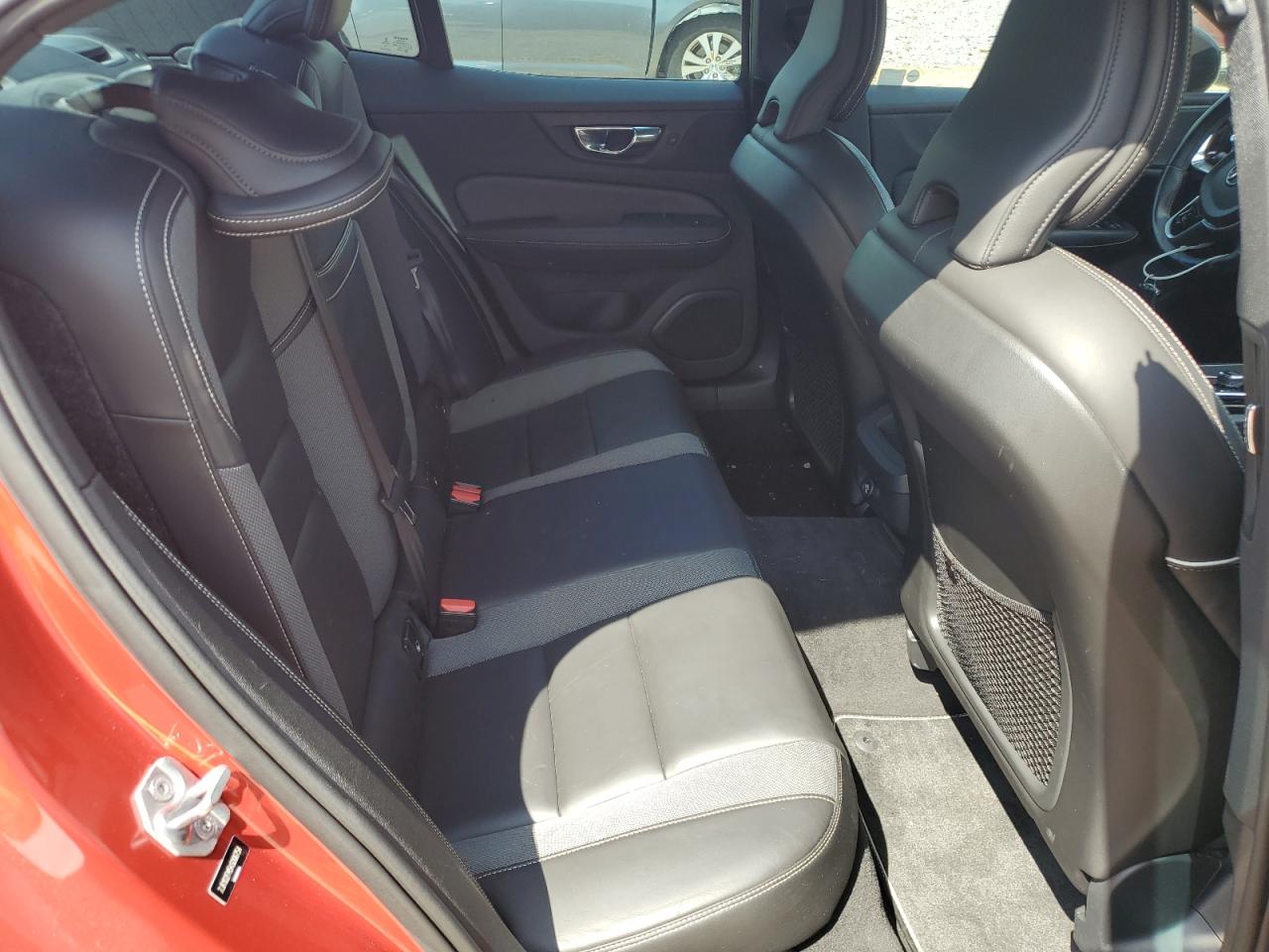 2019 Volvo S60 T5 R-Design VIN: 7JR102FM5KG006754 Lot: 71834685