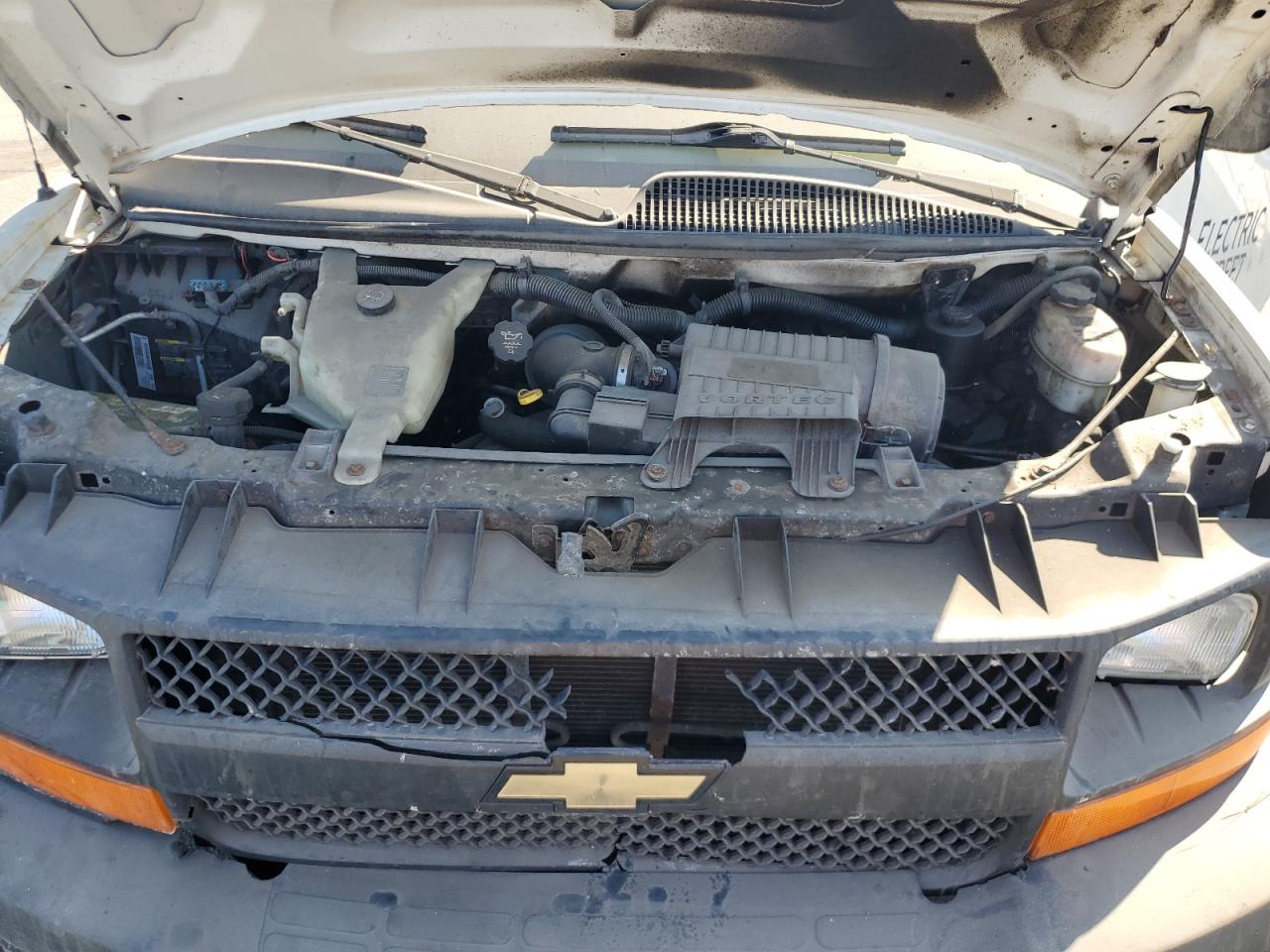 2011 Chevrolet Express G2500 VIN: 1GCWGFCA7B1126575 Lot: 81017105