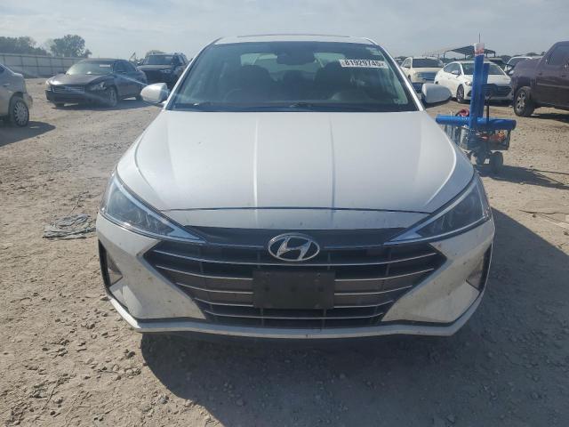  HYUNDAI ELANTRA 2019 Белы