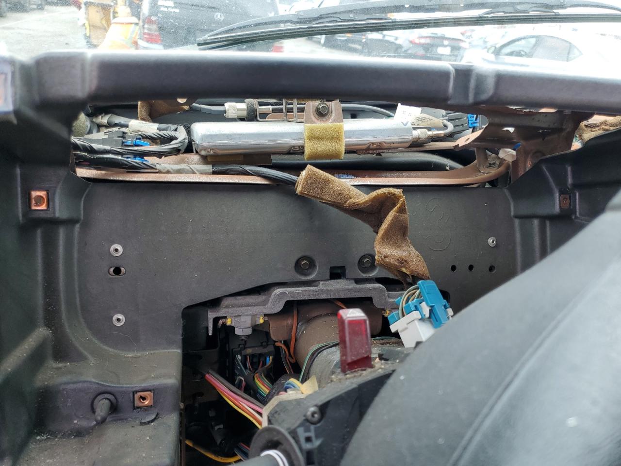 2001 GMC Yukon VIN: 1GKEK13T91R223196 Lot: 84398055