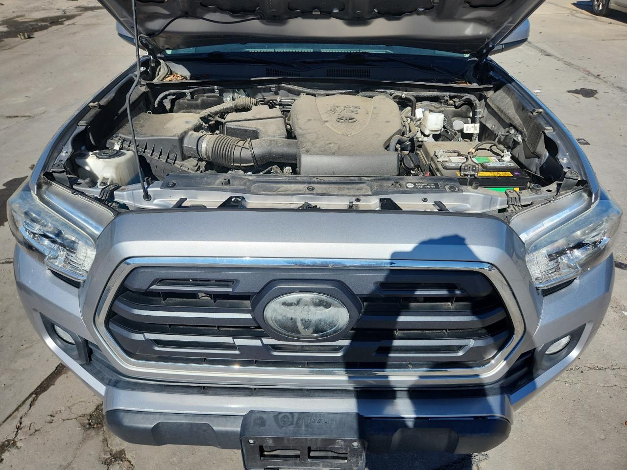 2018 Toyota Tacoma Access Cab VIN: 5TFSZ5ANXJX150728 Lot: 81031265