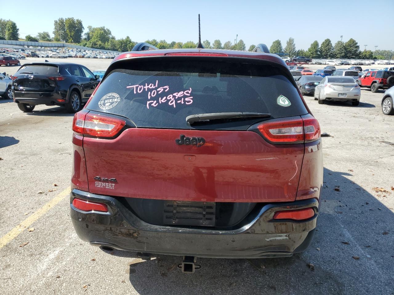 2018 Jeep Cherokee Latitude VIN: 1C4PJMCB3JD617726 Lot: 81002085