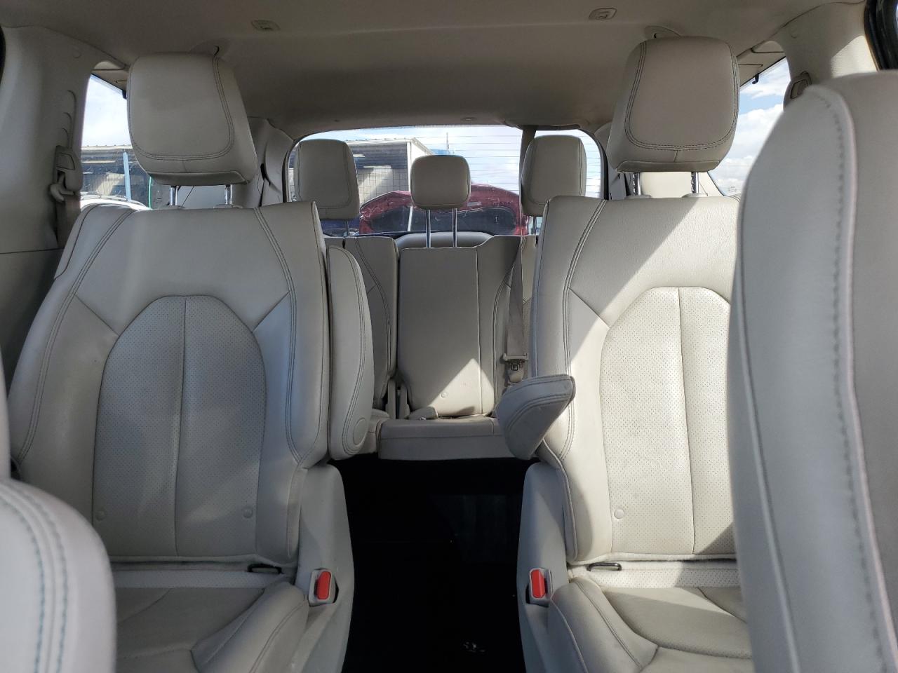 2019 Chrysler Pacifica Hybrid Touring L VIN: 2C4RC1L74KR616855 Lot: 80619045