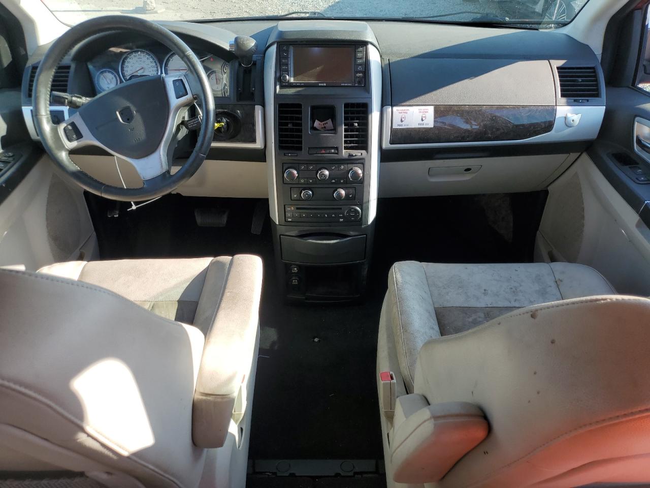 2010 Dodge Grand Caravan Sxt VIN: 2D4RN5DX8AR128638 Lot: 71561915