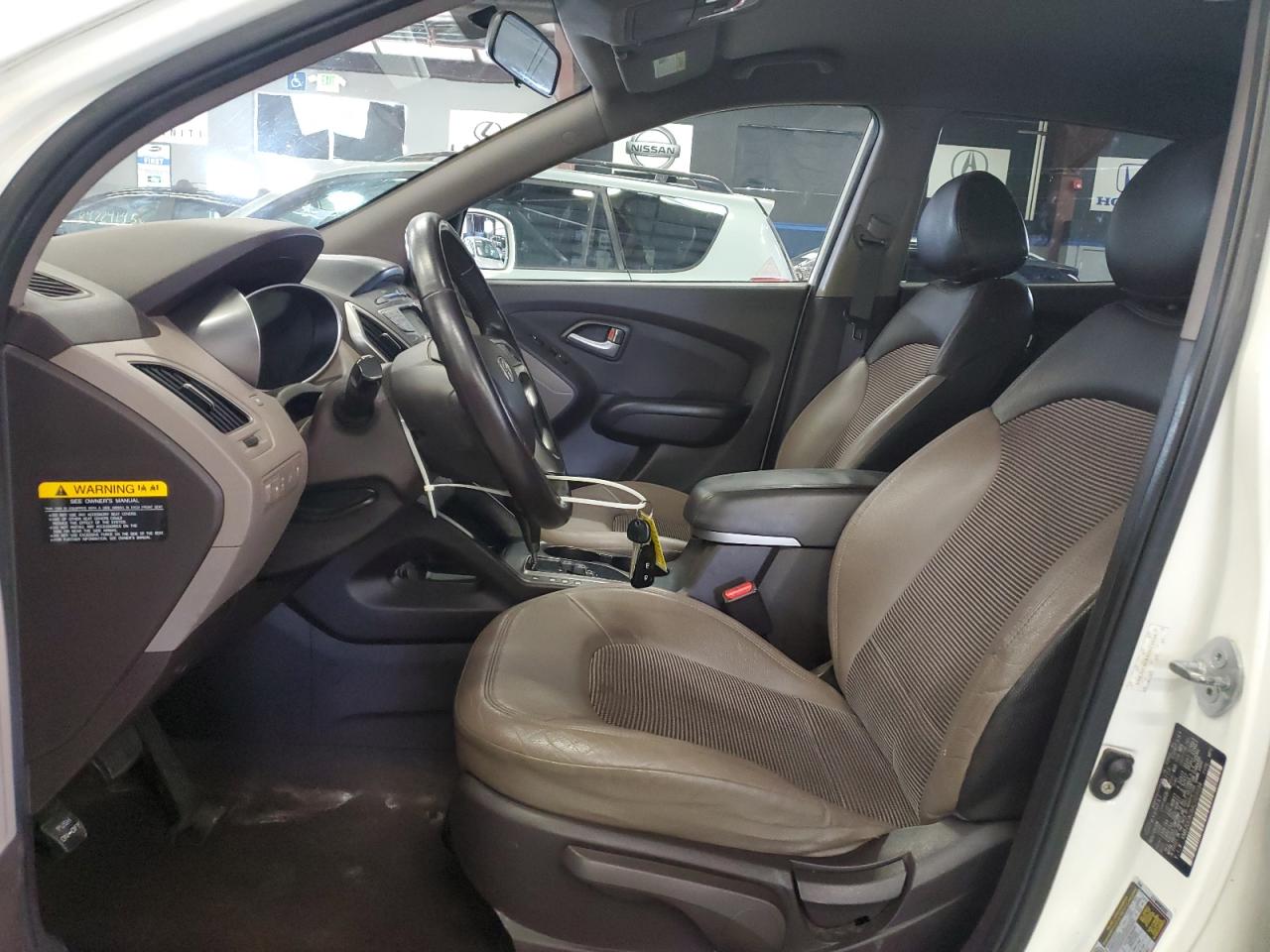 2010 Hyundai Tucson Gls VIN: KM8JUCAC8AU023034 Lot: 84245775