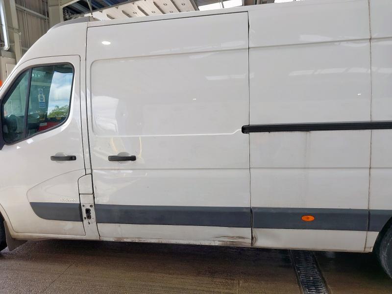 2019 RENAULT MASTER BUSINESS