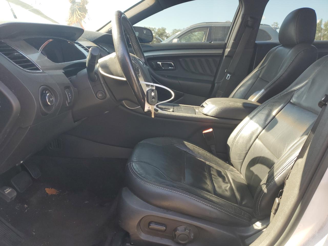 2014 Ford Taurus Sel VIN: 1FAHP2E82EG173869 Lot: 71501865