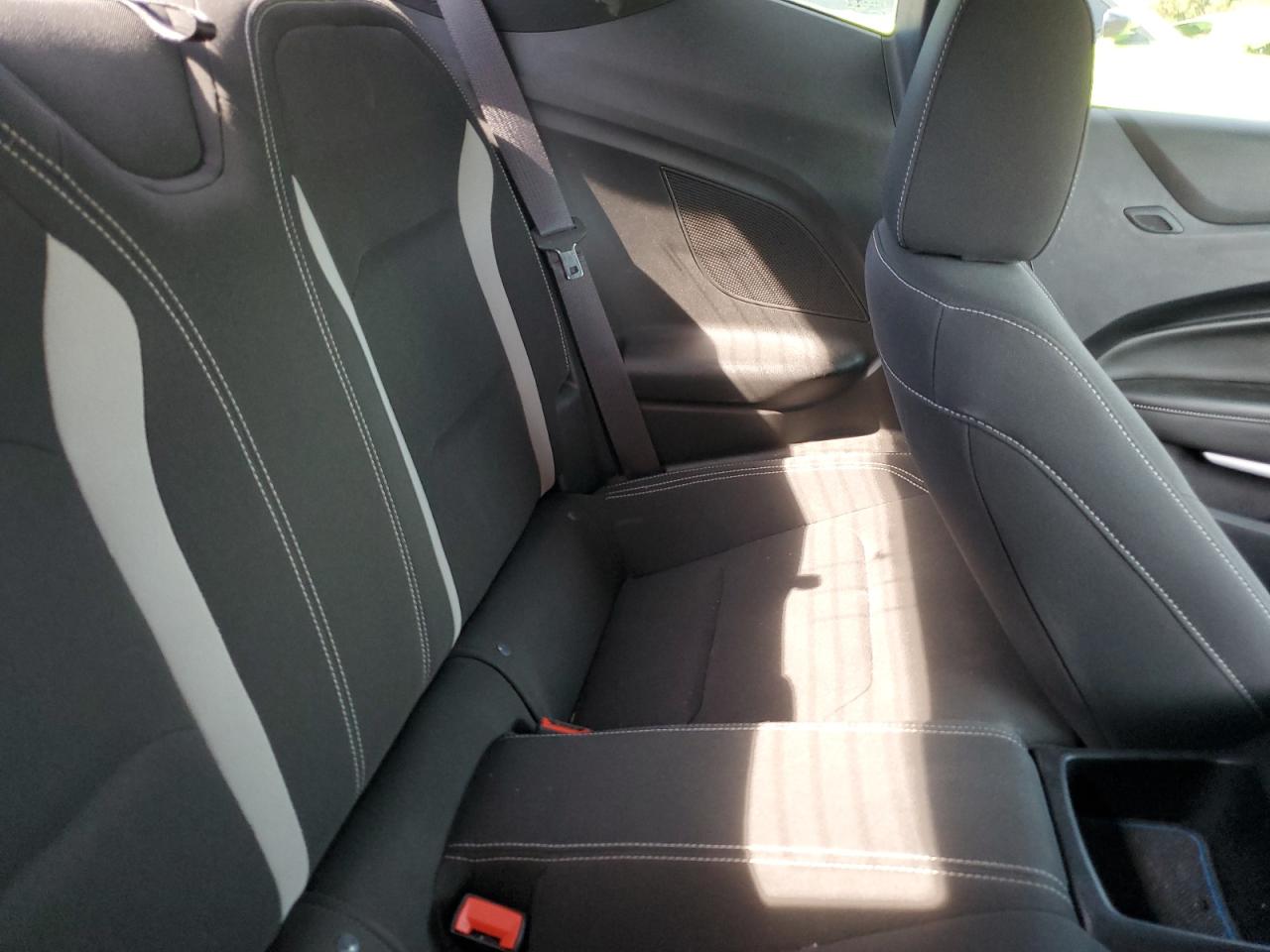 2021 Chevrolet Camaro Ls VIN: 1G1FB1RS9M0114902 Lot: 71911715