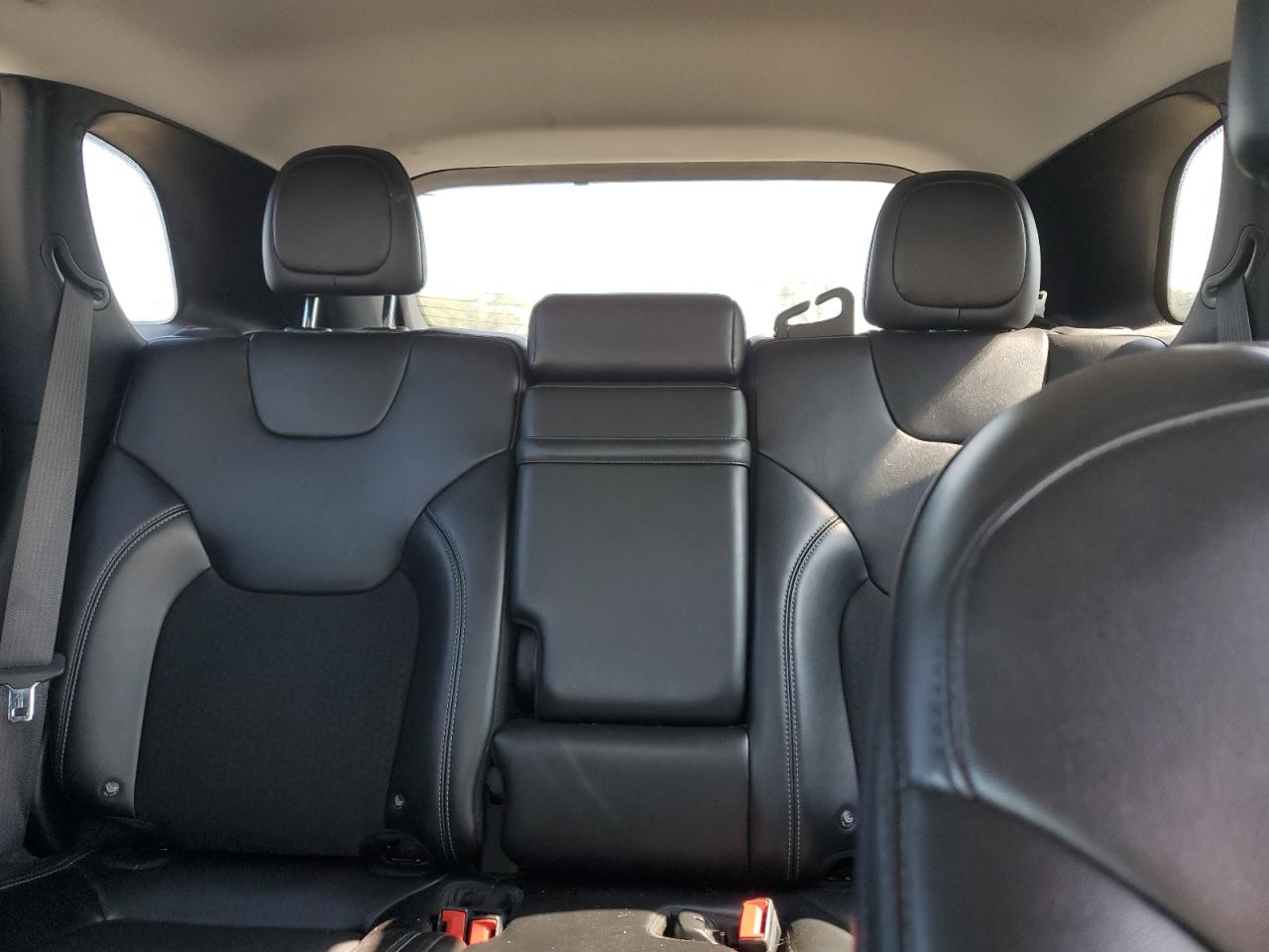 2019 Jeep Cherokee Latitude Plus VIN: 1C4PJMLB0KD139962 Lot: 80337415