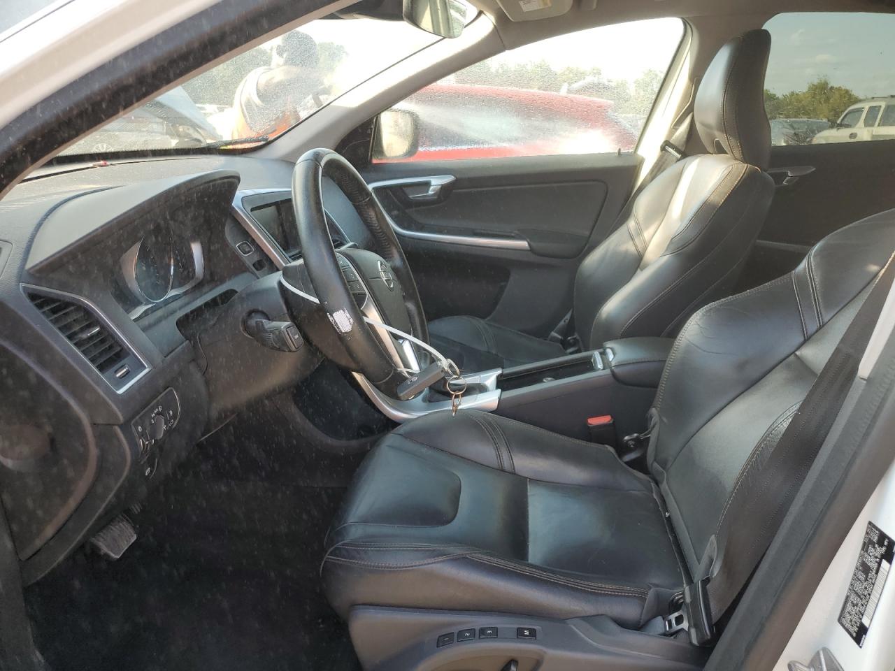 2017 Volvo Xc60 T5 Dynamic VIN: YV440MDRXH2198553 Lot: 72082655