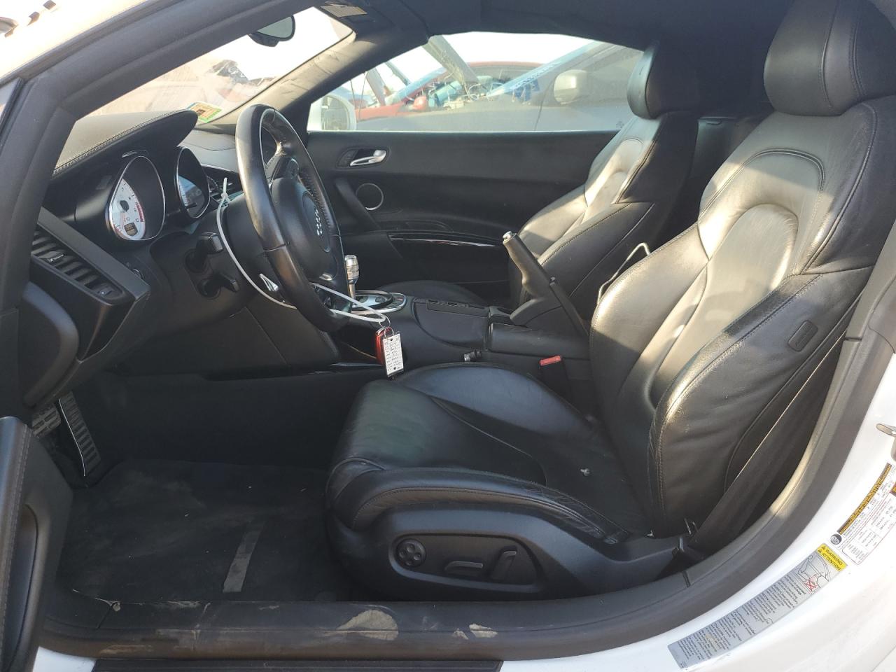 2011 Audi R8 5.2 Quattro VIN: WUAVNAFG0BN002003 Lot: 84017155