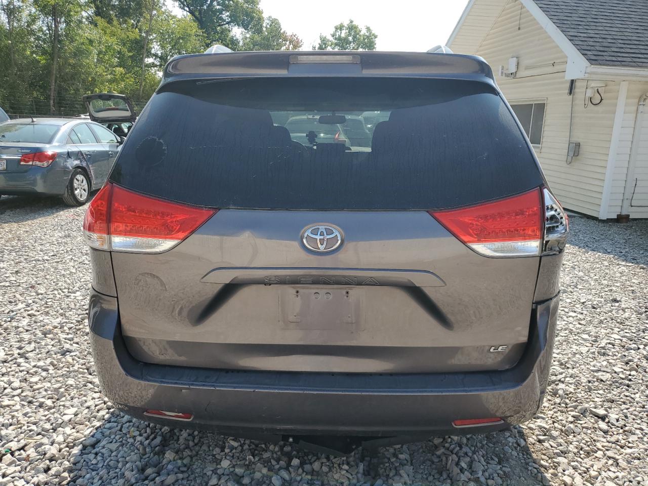 2013 Toyota Sienna Le VIN: 5TDKK3DC7DS361673 Lot: 71885195
