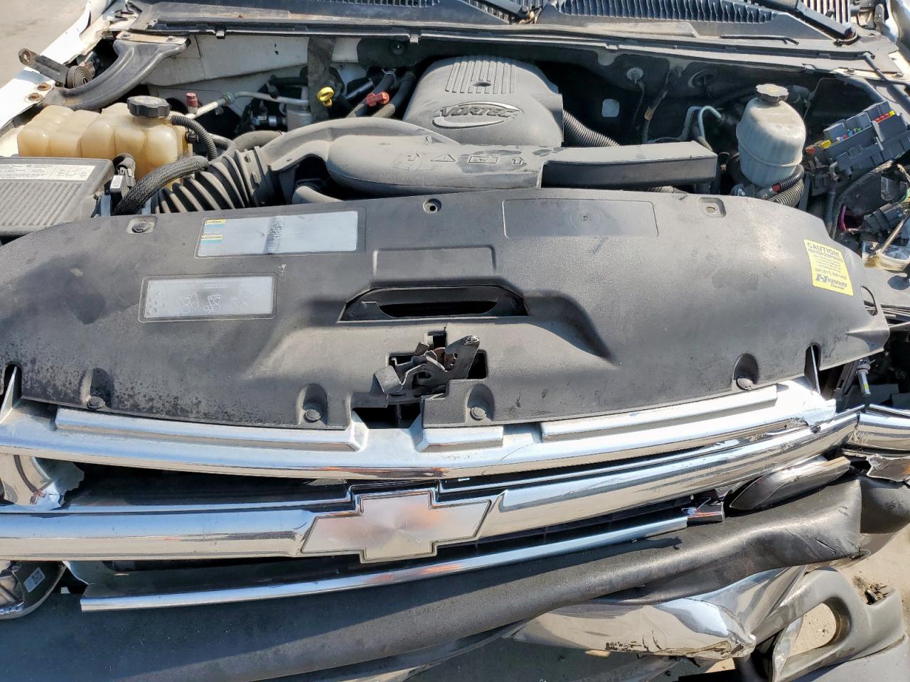 2004 Chevrolet Tahoe C1500 VIN: 1GNEC13V64R174187 Lot: 81598935