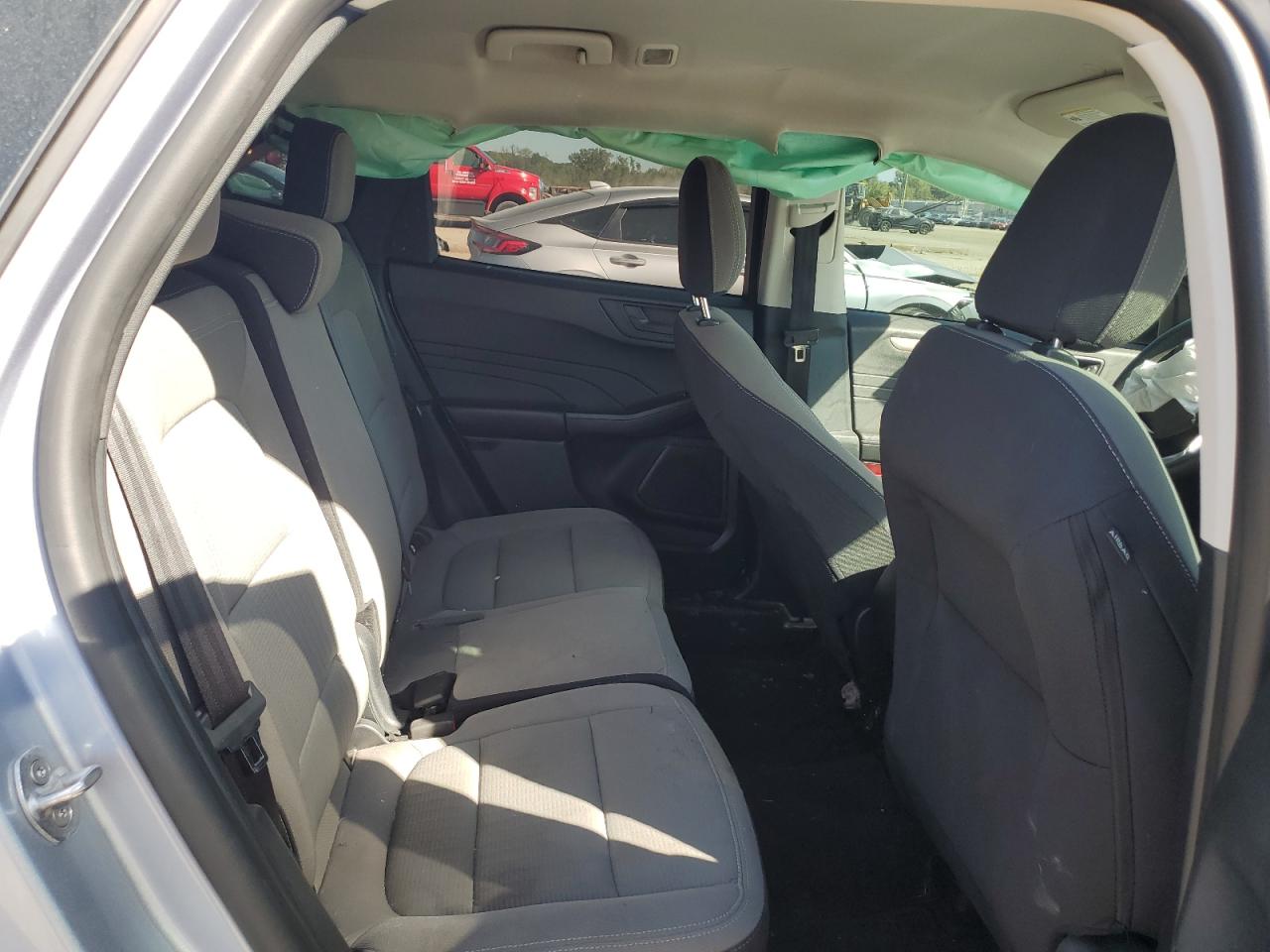 2022 Ford Escape S VIN: 1FMCU9F69NUA34869 Lot: 81760545