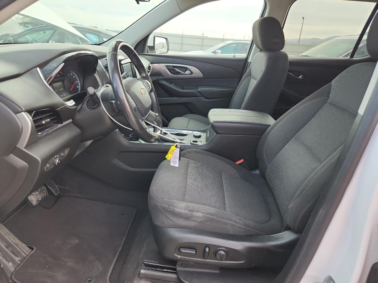 2019 Chevrolet Traverse Lt VIN: 1GNERGKWXKJ173535 Lot: 81294575