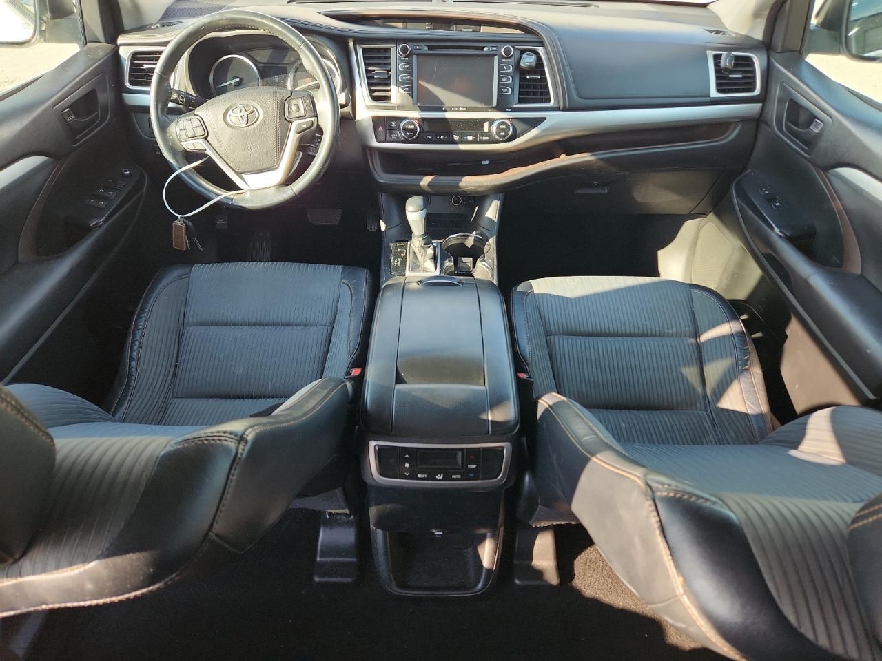 2016 Toyota Highlander Le VIN: 5TDZKRFH8GS182279 Lot: 84740985