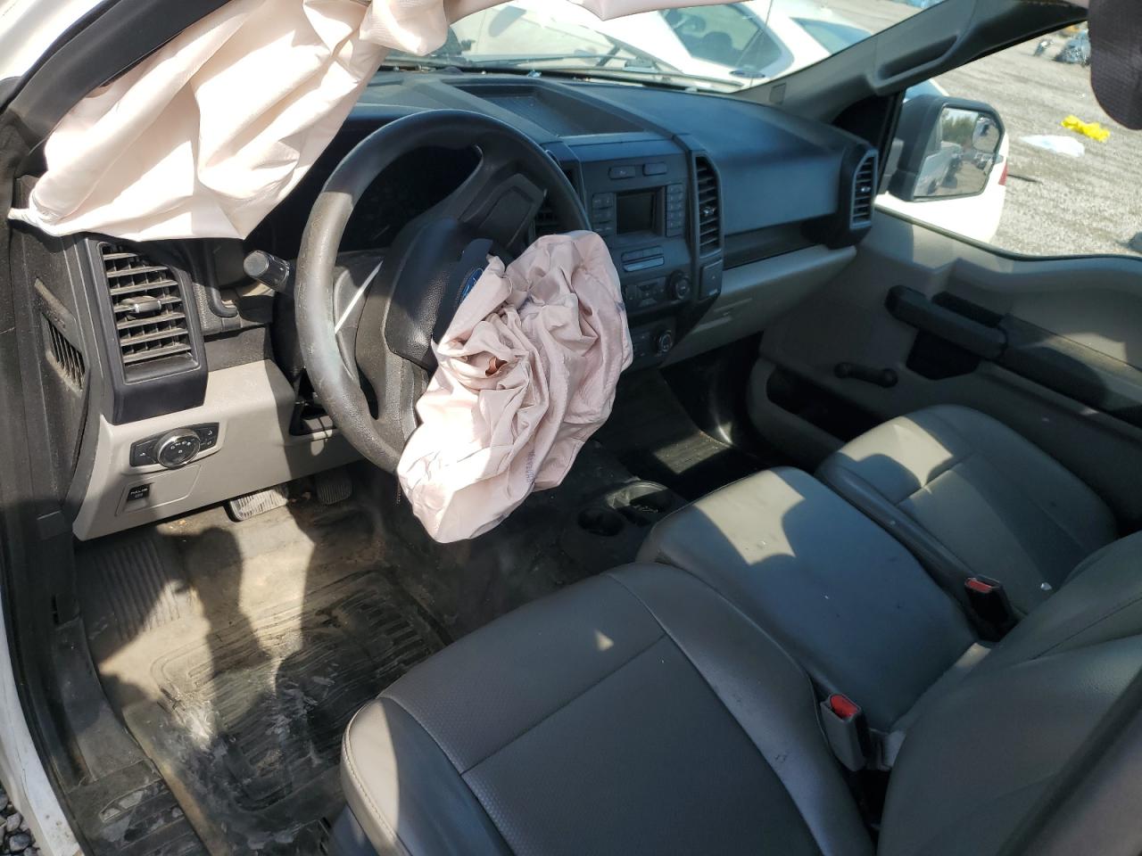 2017 Ford F150 VIN: 1FTMF1C80HKD83848 Lot: 71166545