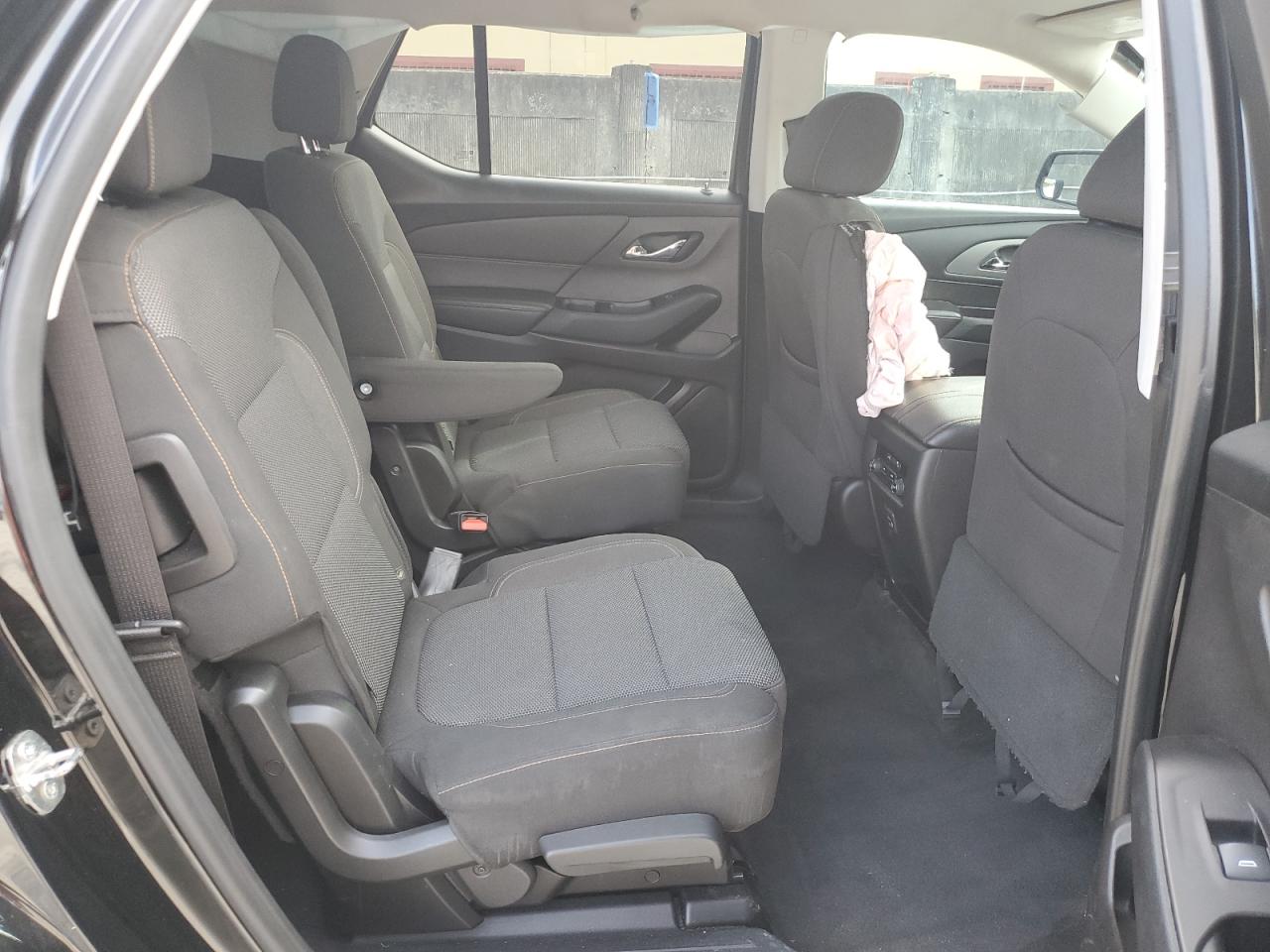 2019 Chevrolet Traverse Lt VIN: 1GNERGKWXKJ311249 Lot: 81808865