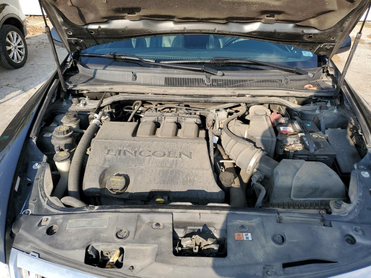 2010 Lincoln Mks VIN: 1LNHL9DR5AG602100 Lot: 81457645