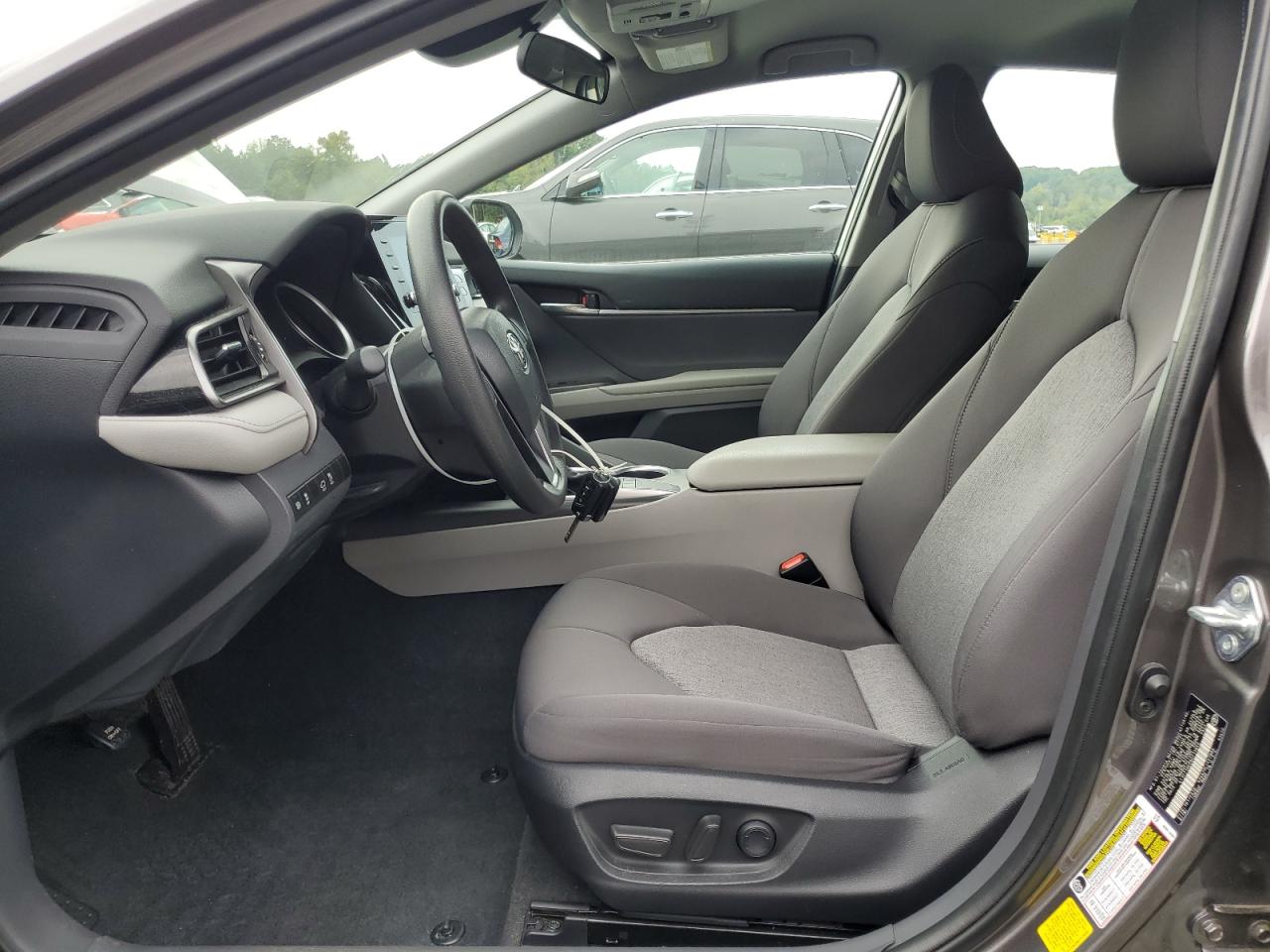 2022 Toyota Camry Le VIN: 4T1C11AK0NU713850 Lot: 84807125