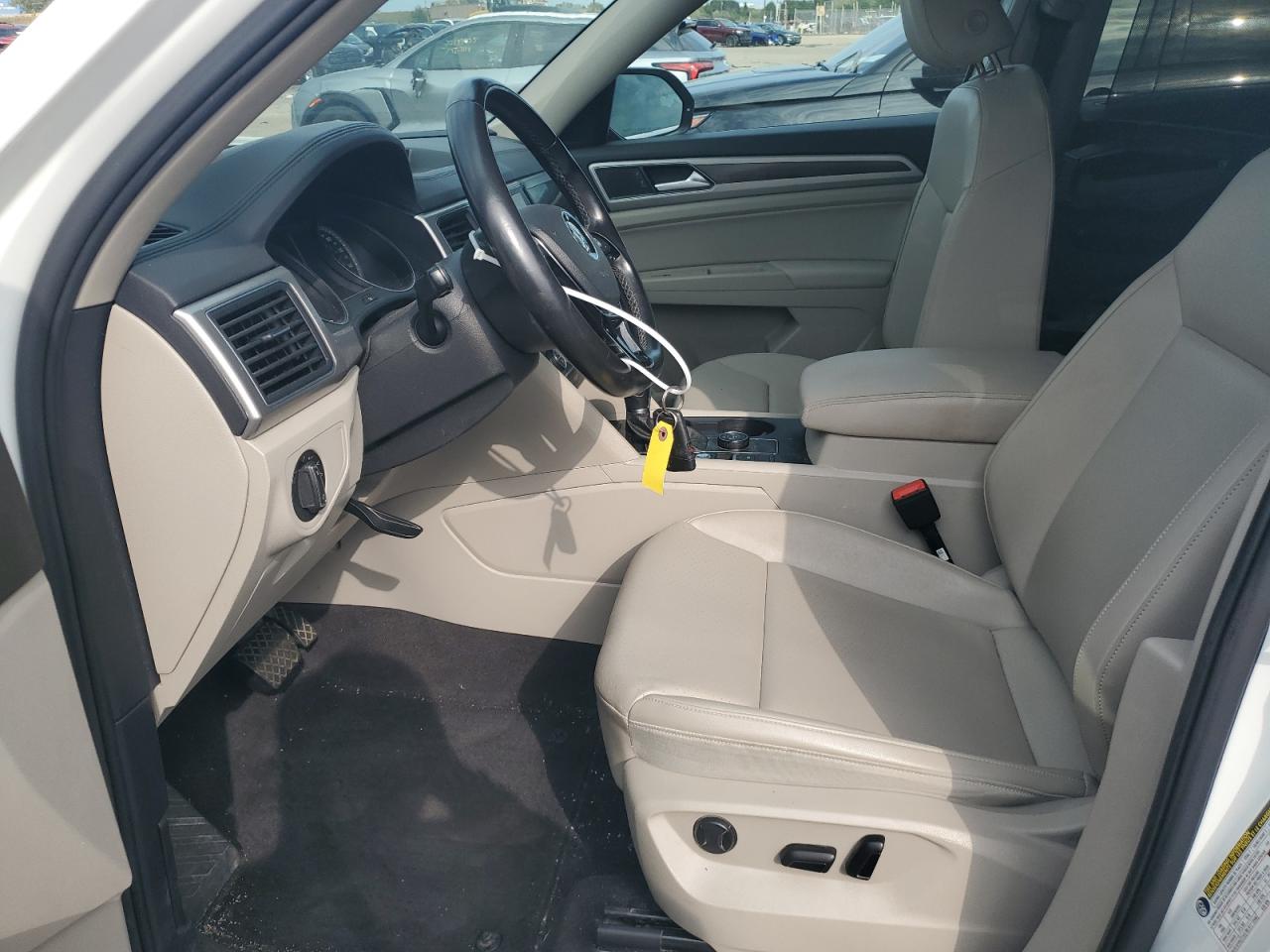 2018 Volkswagen Atlas Se VIN: 1V2LR2CA8JC524417 Lot: 71705945