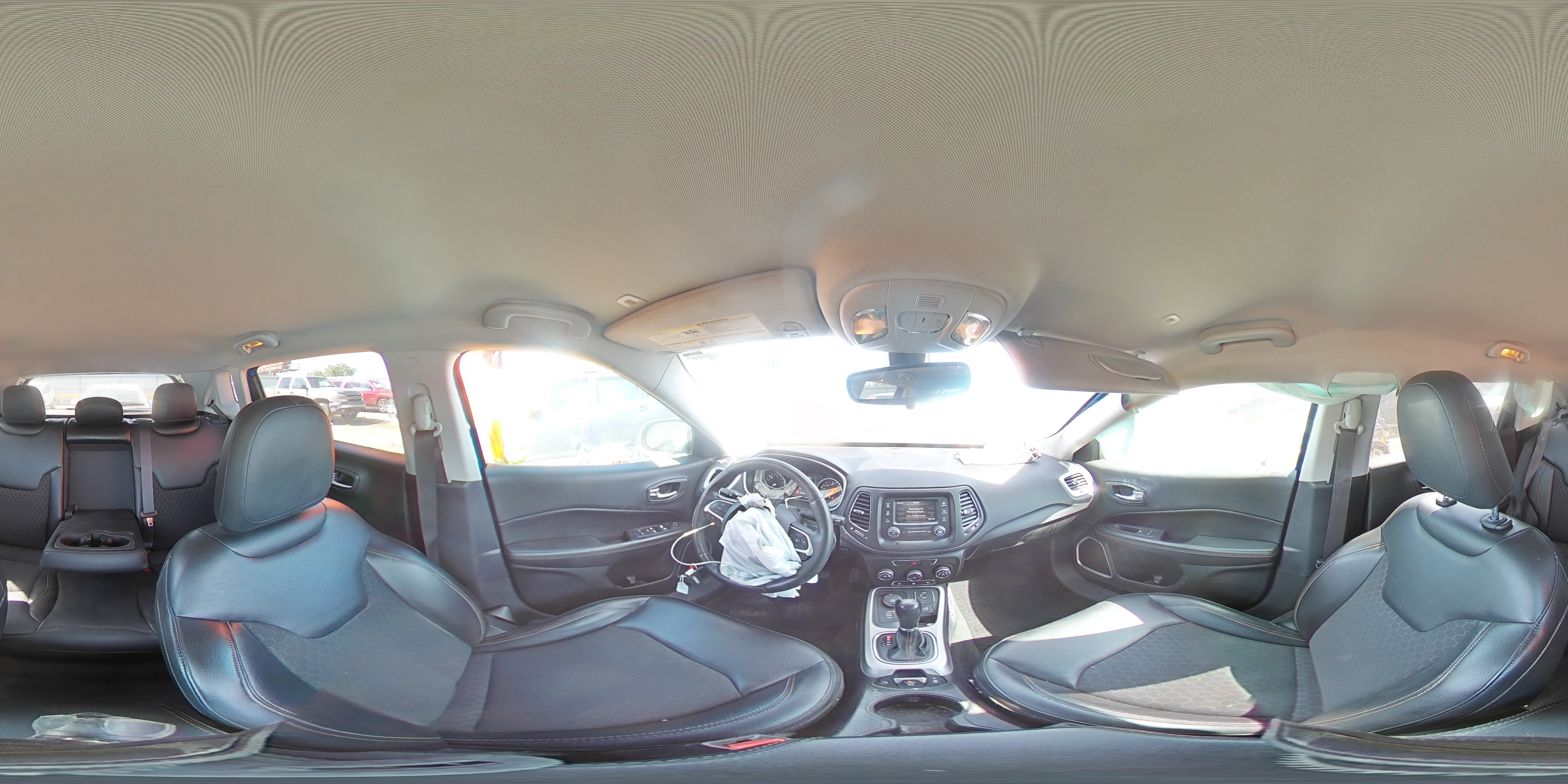 2018 Jeep Compass Latitude VIN: 3C4NJDBB8JT349470 Lot: 80214895