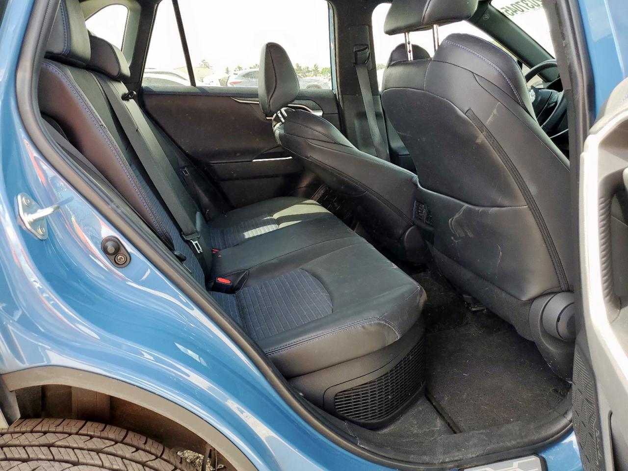 2022 Toyota Rav4 Xse VIN: 4T3E6RFV8NU102130 Lot: 82037045