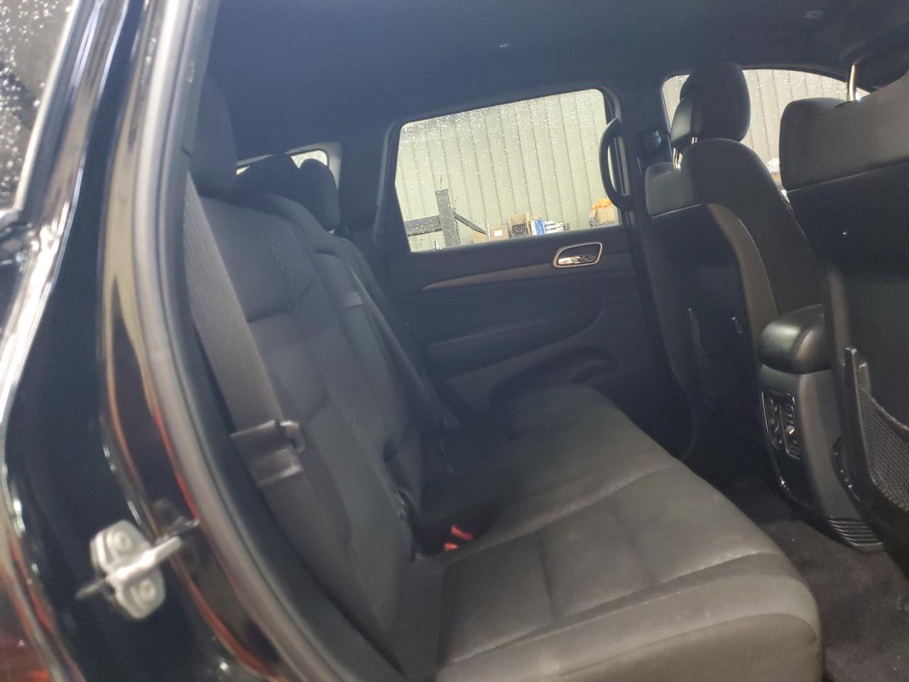 2018 Jeep Grand Cherokee Laredo VIN: 1C4RJFAG0JC137491 Lot: 80651915