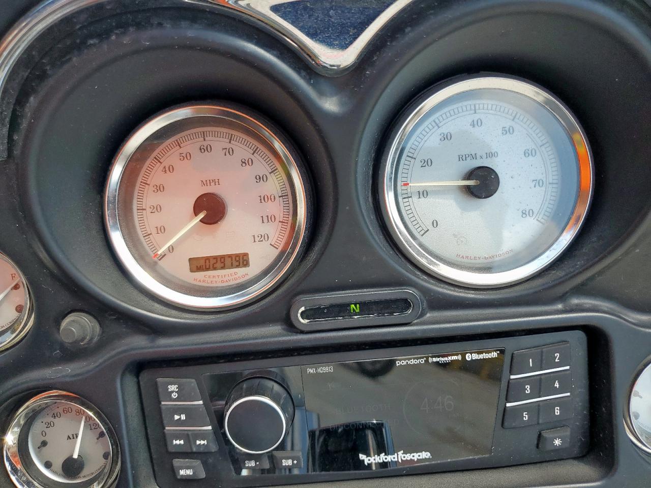 2006 Harley-Davidson Flhxi VIN: 1HD1KBW176Y648406 Lot: 71054995