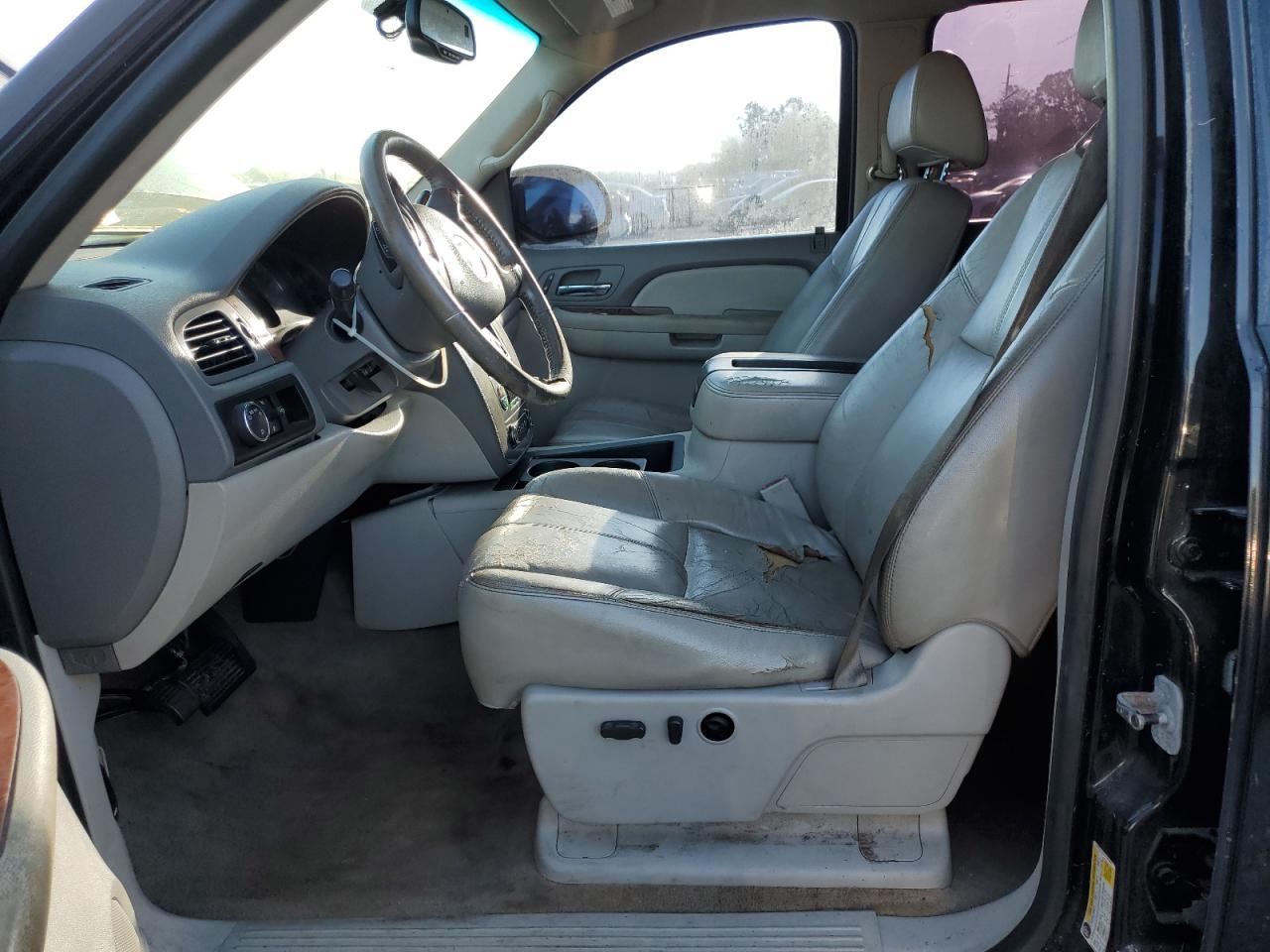 2008 GMC Sierra C1500 VIN: 2GTEC13J181200490 Lot: 84210975