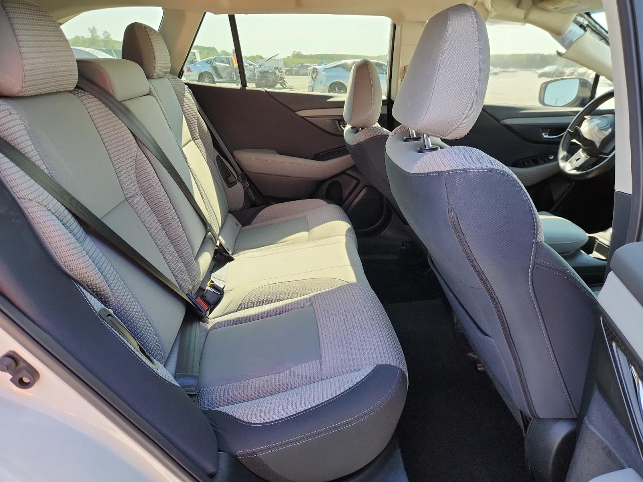 2022 Subaru Outback Premium VIN: 4S4BTADC8N3151860 Lot: 71563155