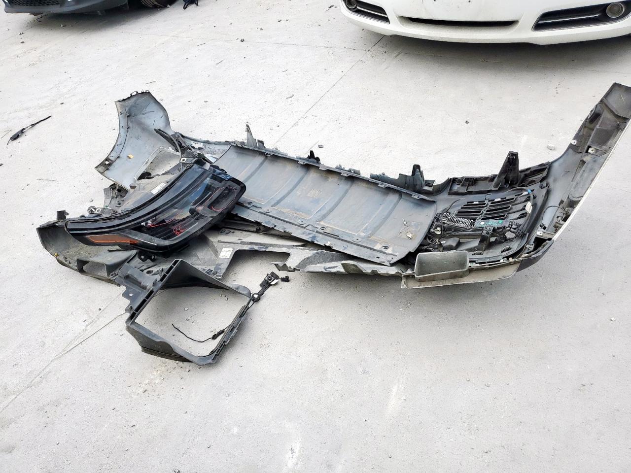 2019 Land Rover Range Rover Autobiography VIN: SALGV5RE5KA523970 Lot: 81304205