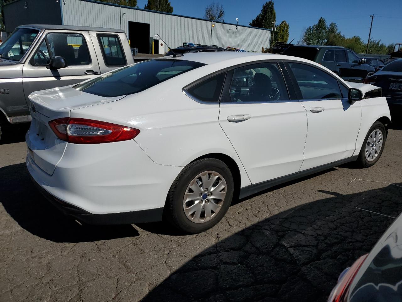 2013 Ford Fusion S white null gasoline 3FA6P0G76DR304146 photo #4