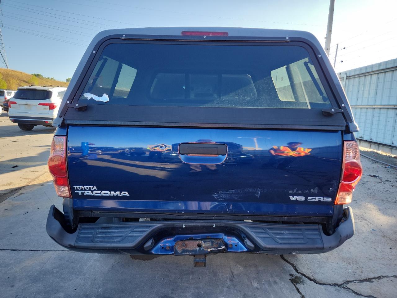 2008 Toyota Tacoma Double Cab VIN: 3TMLU42N08M014815 Lot: 81335105