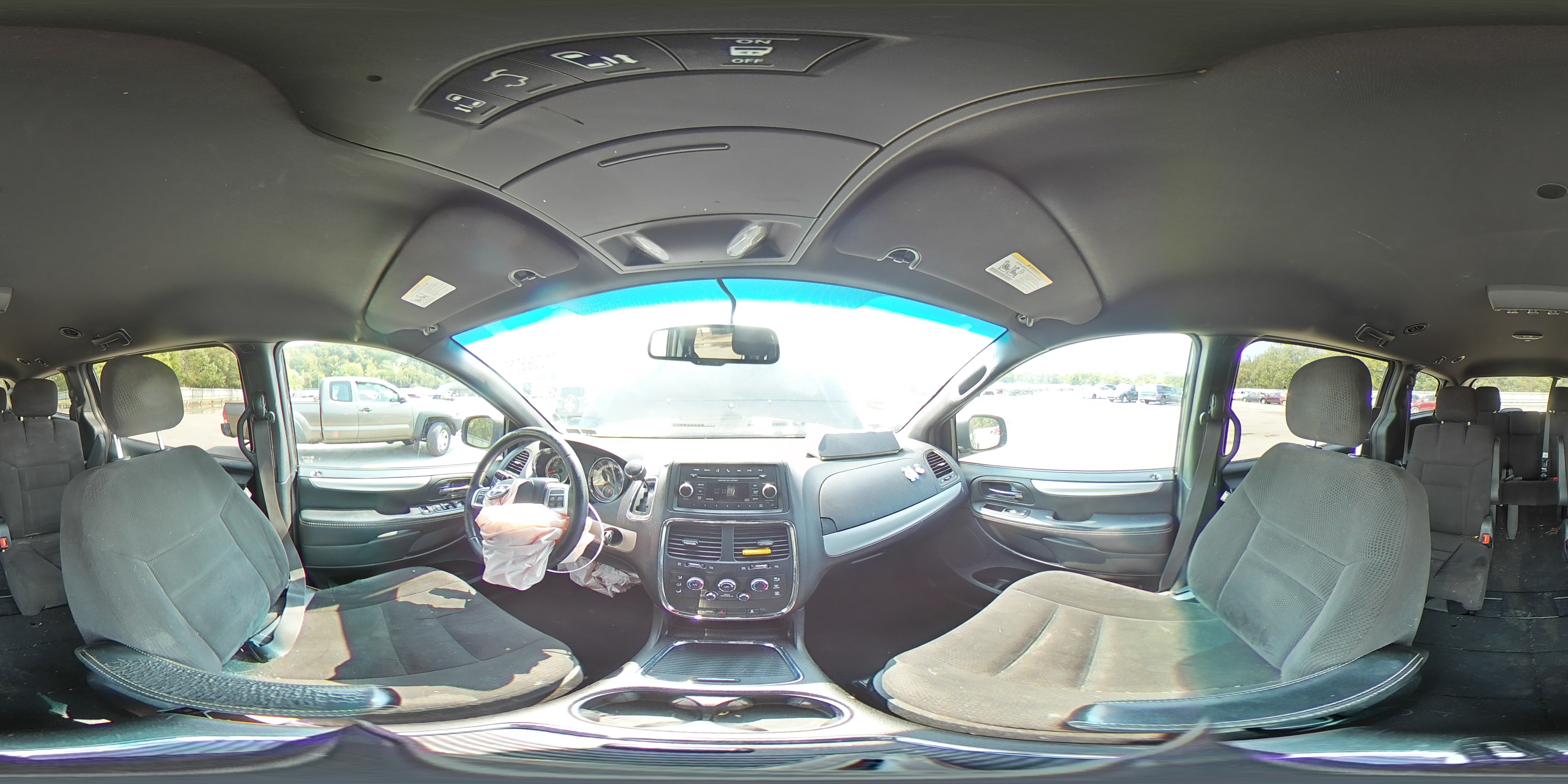 2015 Dodge Grand Caravan Sxt VIN: 2C4RDGCG3FR614486 Lot: 71726525