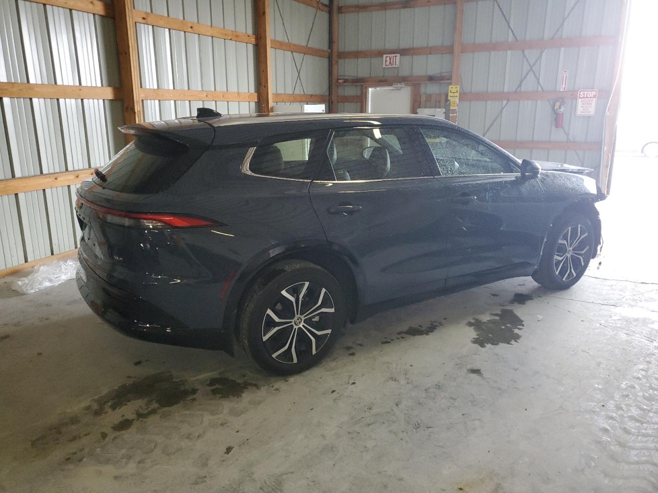 2025 Toyota Crown Signia Xle blue null hybrid JTDACAAJ0S3004561 photo #4