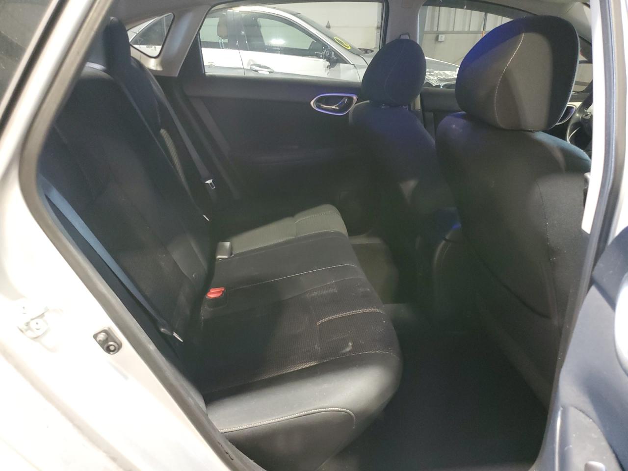 2017 Nissan Sentra Sr Turbo VIN: 3N1CB7AP7HY235673 Lot: 81878215