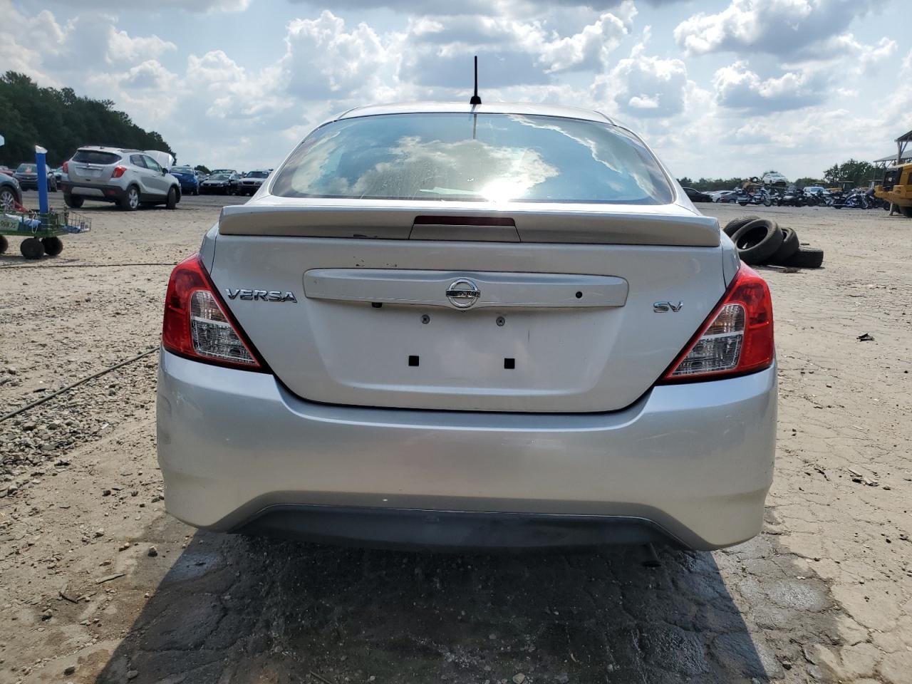 2019 Nissan Versa S VIN: 3N1CN7AP7KL853877 Lot: 80945485