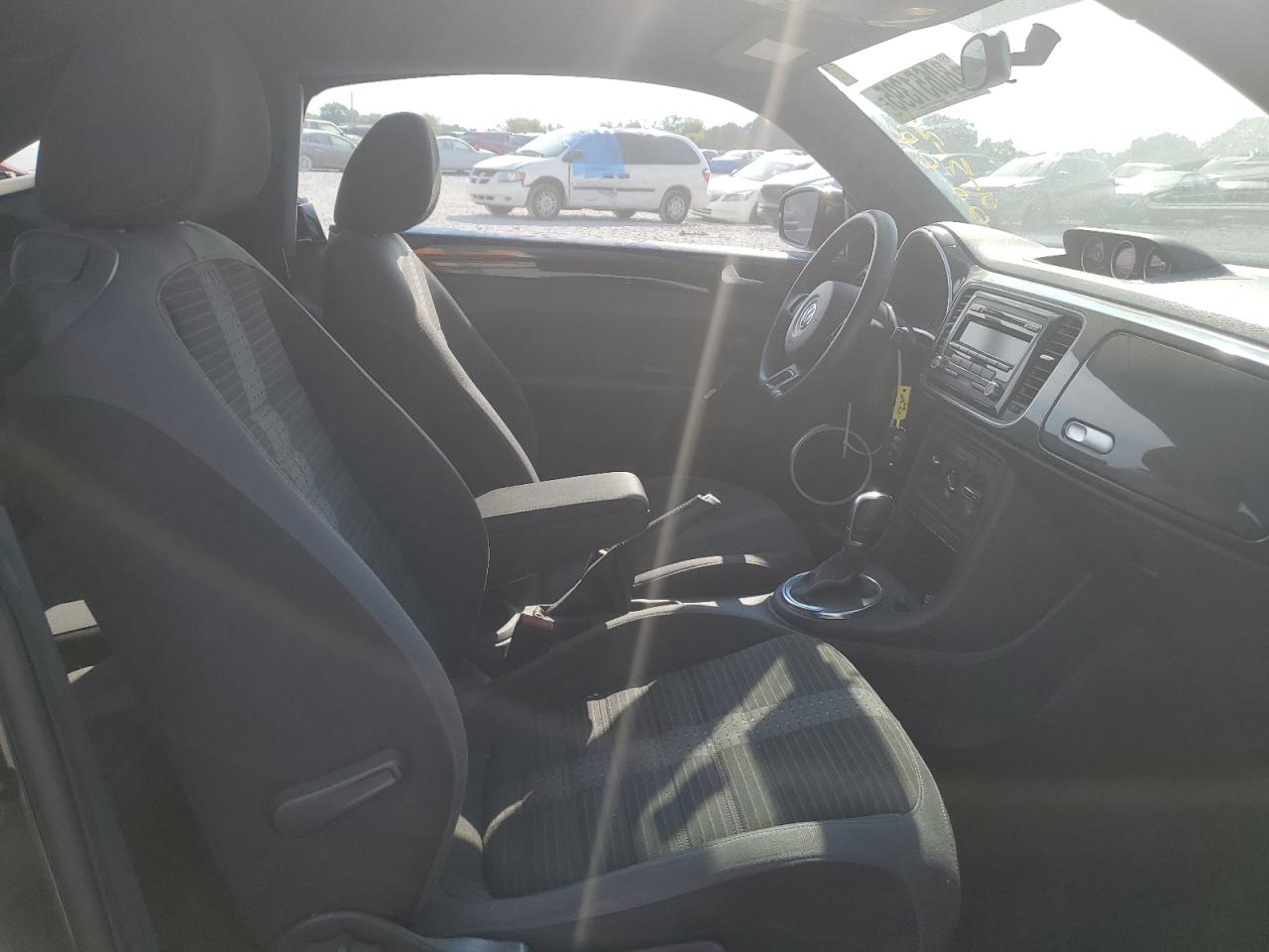 2013 Volkswagen Beetle Turbo VIN: 3VWVA7AT1DM609621 Lot: 80651395