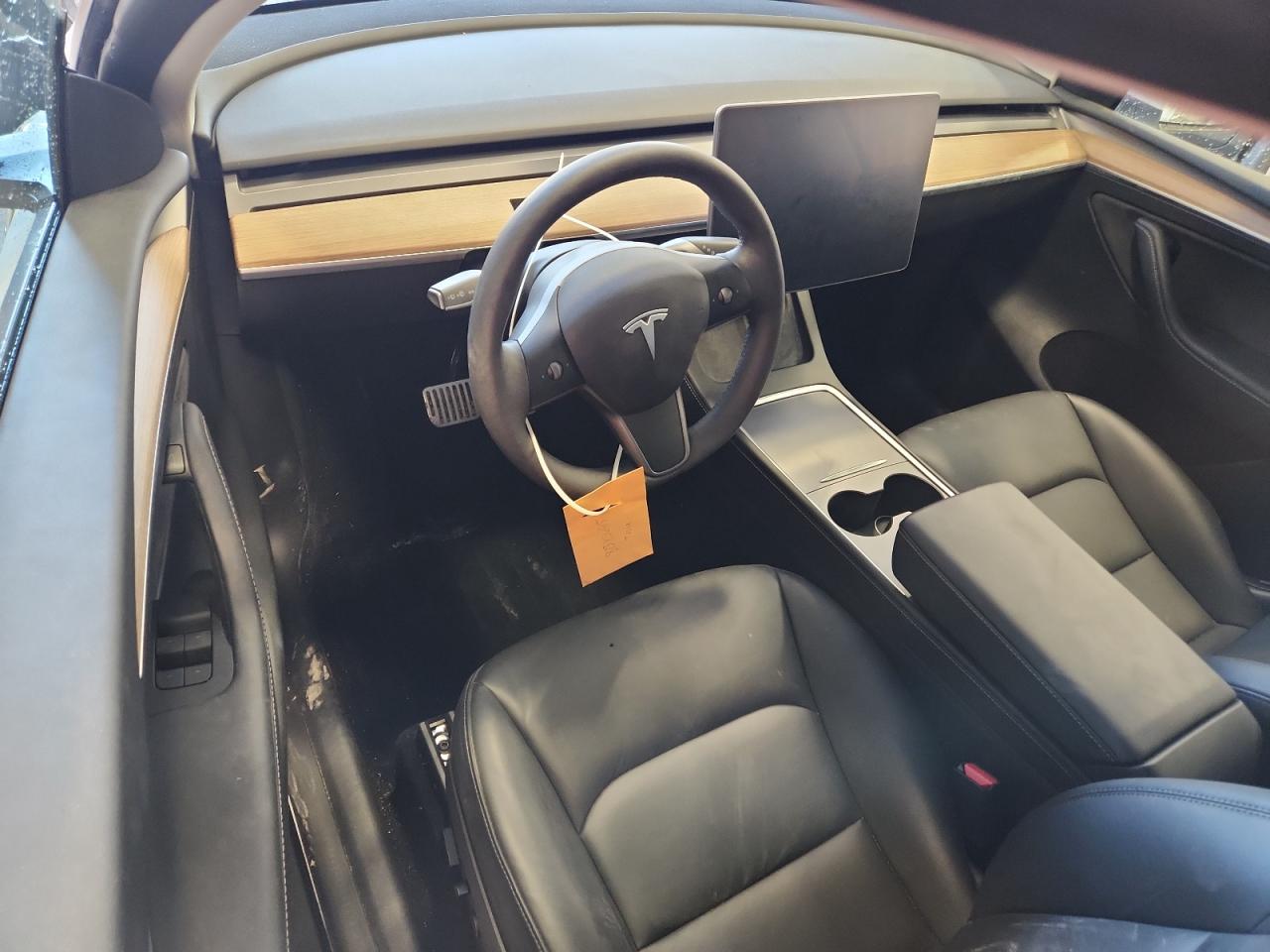 2022 Tesla Model Y VIN: 7SAYGDEE1NA014864 Lot: 81585695
