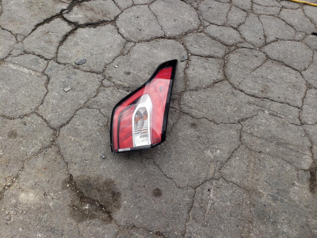 2018 Ford Escape Se VIN: 1FMCU9GD1JUA89887 Lot: 84173555