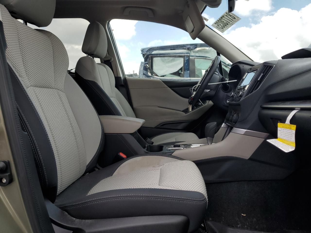 2019 Subaru Forester Premium VIN: JF2SKAEC4KH462773 Lot: 81773035