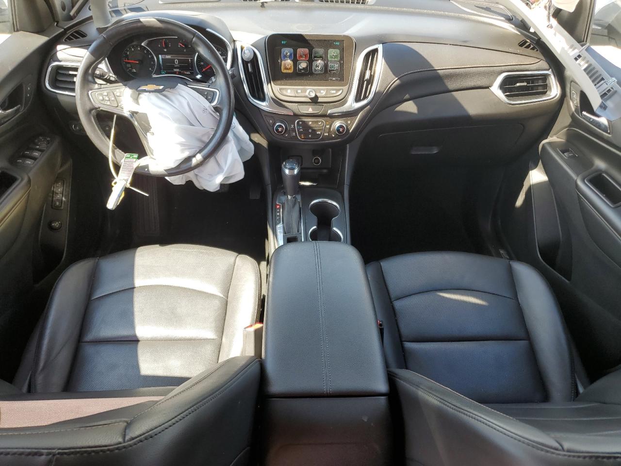 2018 Chevrolet Equinox Premier VIN: 2GNAXVEVXJ6306270 Lot: 81335055