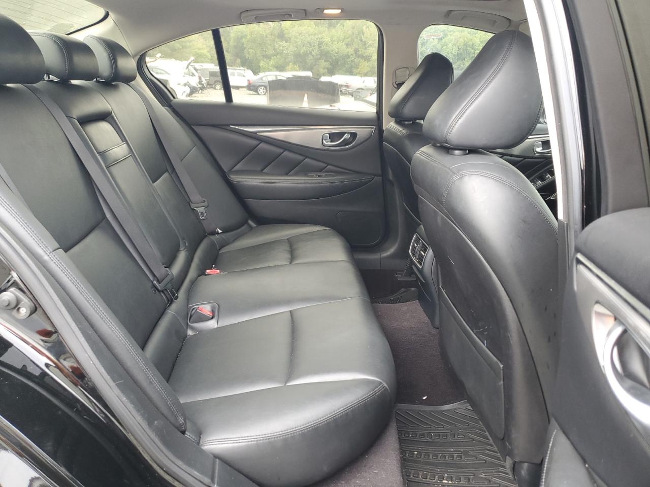 2017 Infiniti Q50 Premium VIN: JN1EV7AP3HM735865 Lot: 71800235