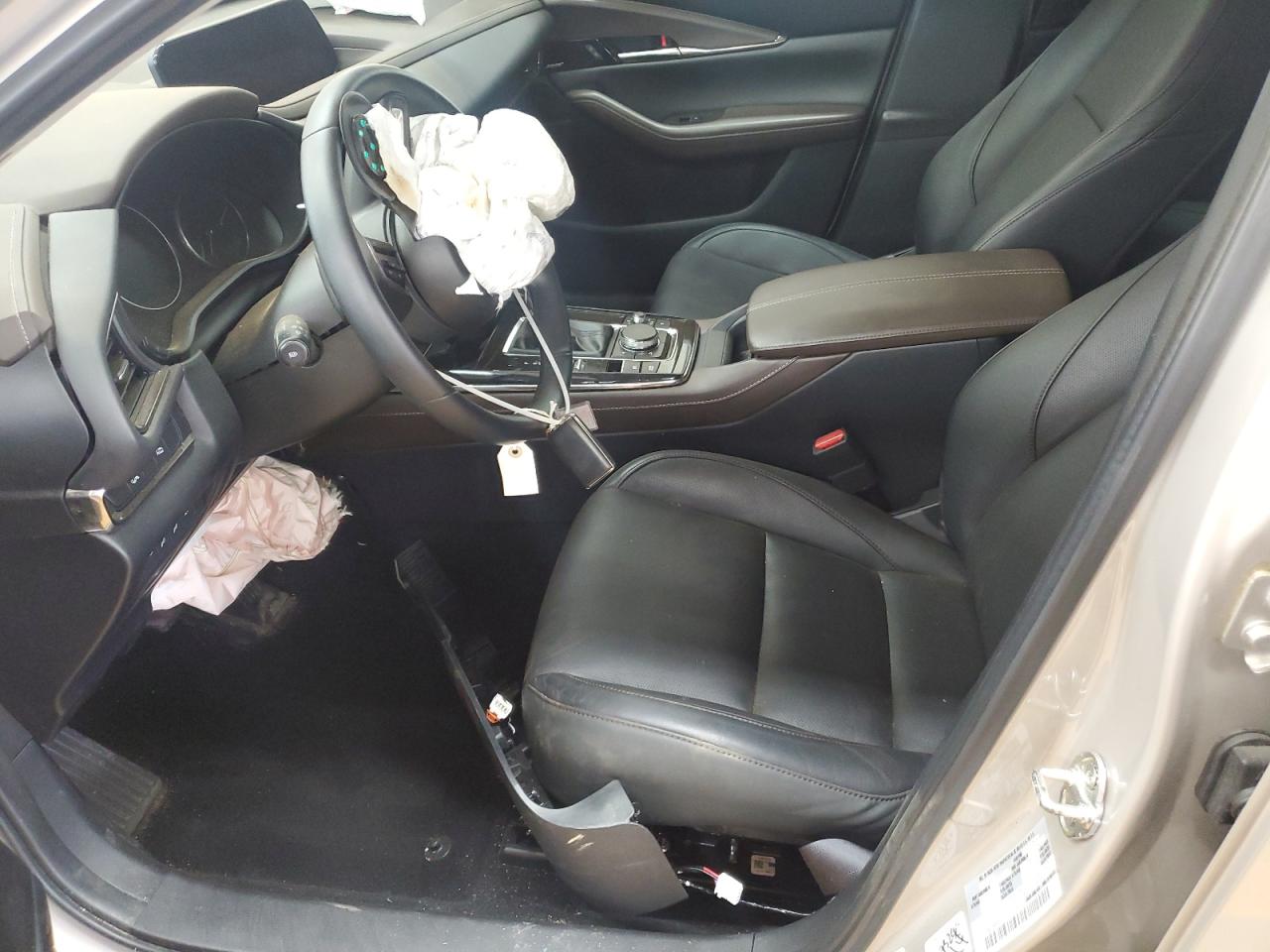 2024 Mazda Cx-30 Premium VIN: 3MVDMBDM3RM666129 Lot: 71495905
